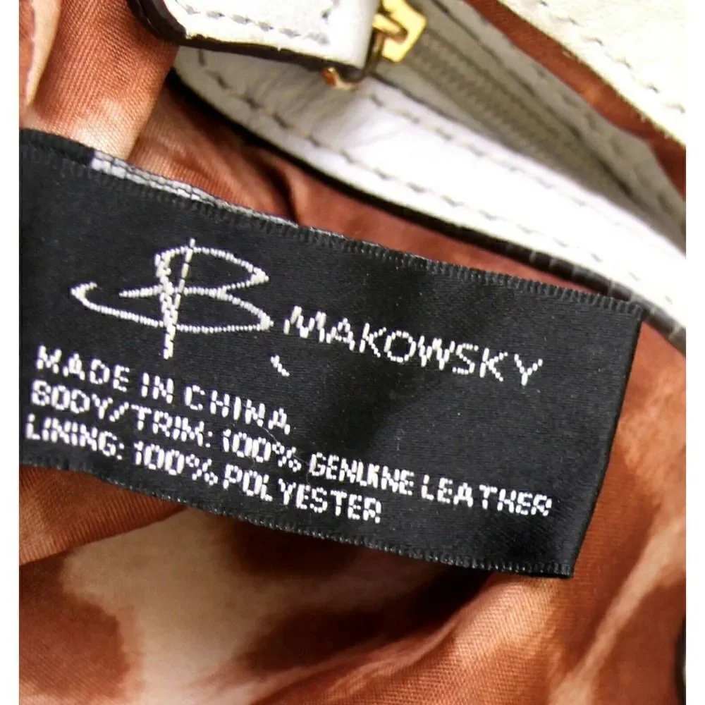 B. Makowsky LIGHT GRAY GENUINE LEATHER X-BODY PURSE SHOULDER BAG HANDBAG POUCH